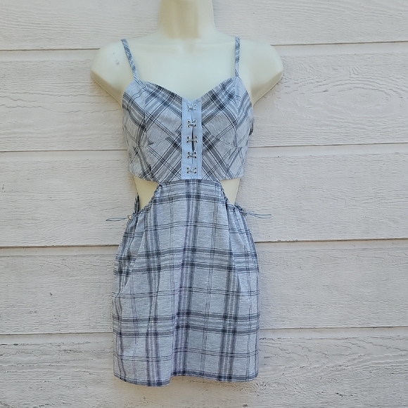 LYCHEE Dresses & Skirts - LYCHEE Chic Backless Plaid Dress Size S